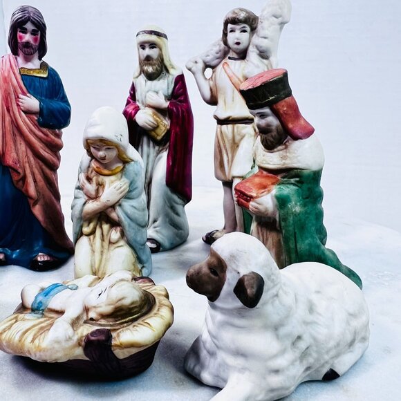 Vintage Hand-Painted Ceramic Nativity Scene Set Of 8 Figurines Holy Family Faith - Picture 4 of 8
